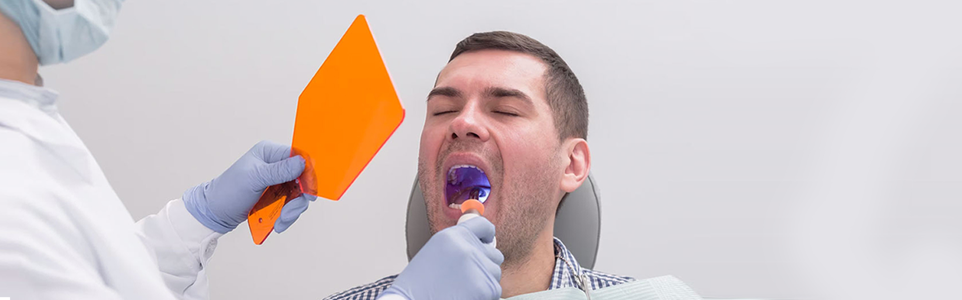 How to Treat a Partially Erupted Wisdom Tooth?